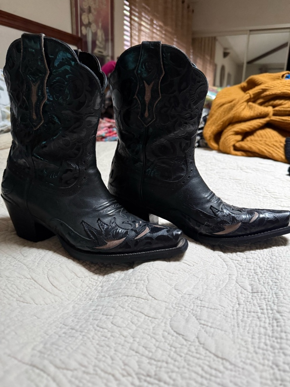 Women's Black Embroidered Cowboy Boots